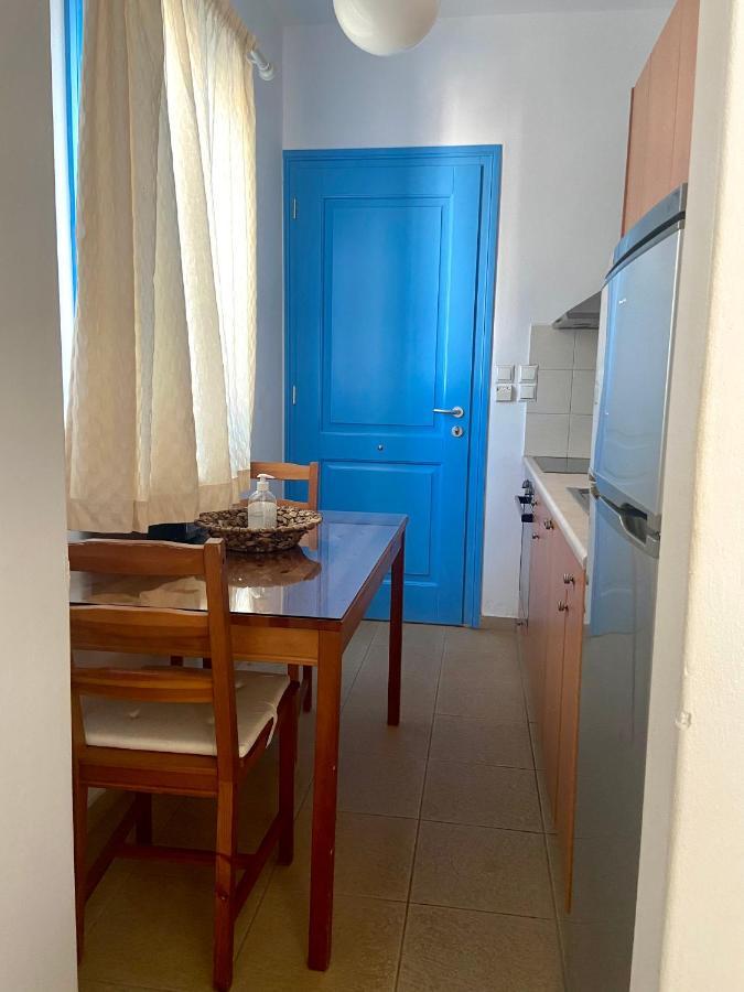 Mer Bleu Apartments Амбелас Экстерьер фото