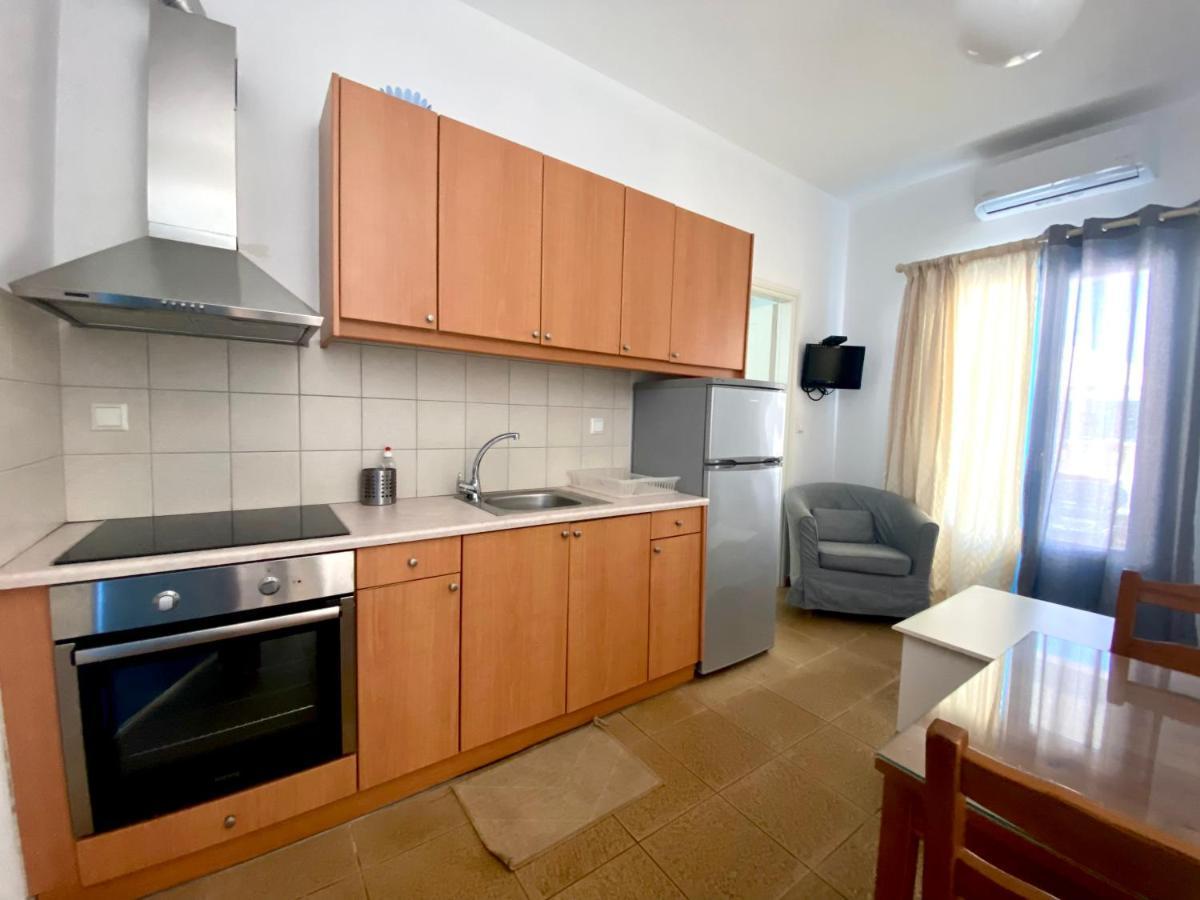 Mer Bleu Apartments Амбелас Экстерьер фото