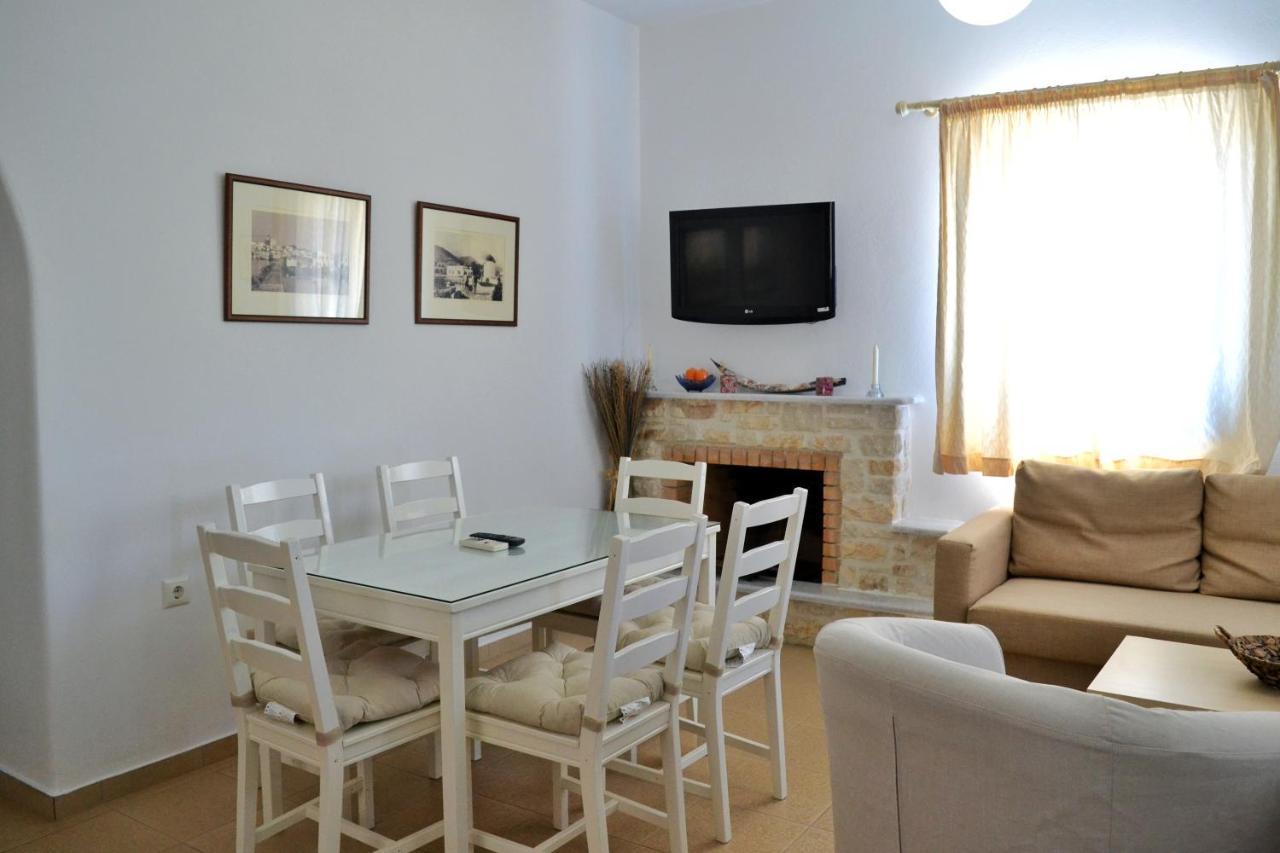Mer Bleu Apartments Амбелас Экстерьер фото